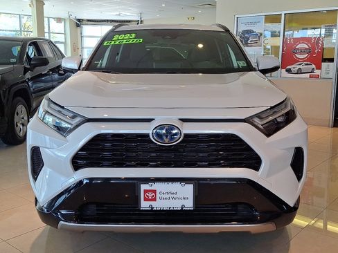 Certified 2023 Toyota RAV4 SE image 2