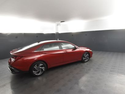 Used 2025 Hyundai Elantra SEL