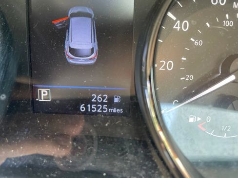Used 2019 Nissan Rogue Sport SV FWD image 13