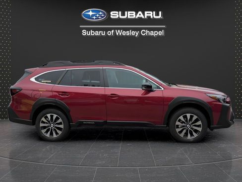 Certified 2025 Subaru Outback Premium AWD/4WD image 3