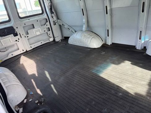 Used 2021 Chevrolet Express 2500 w/ Driver Convenience Package RWD image 6