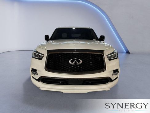 Certified 2023 INFINITI QX80 Premium Select w/ All-Season Package RWD image 2