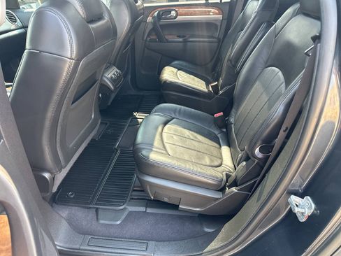 Used 2012 Buick Enclave Leather FWD image 12