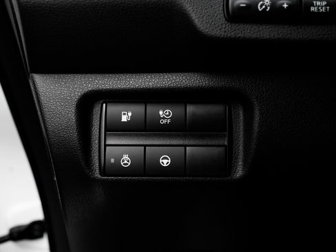 Used 2023 Nissan Leaf SV Plus w/ Protection Package image 18