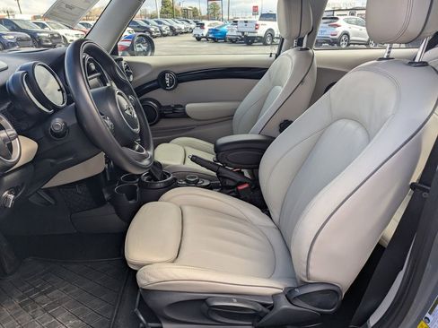 Used 2014 MINI Cooper S image 20