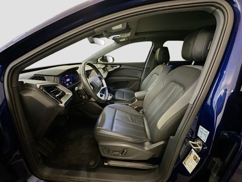 Used 2023 Audi Q4 e-tron Premium Plus w/ Premium Plus image 13