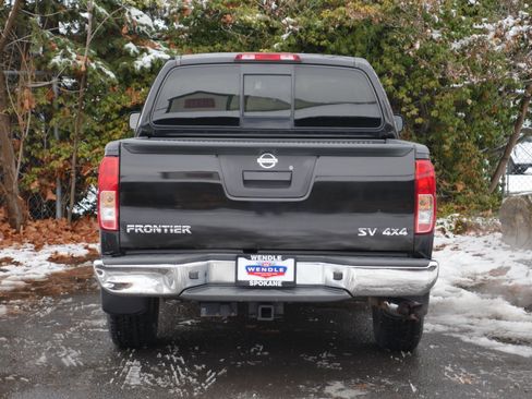 Used 2017 Nissan Frontier SV w/ Moonroof Package image 19