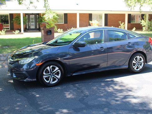 Used 2018 Honda Civic LX image 29