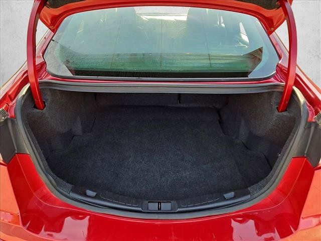 Used 2020 Ford Fusion SE FWD image 6