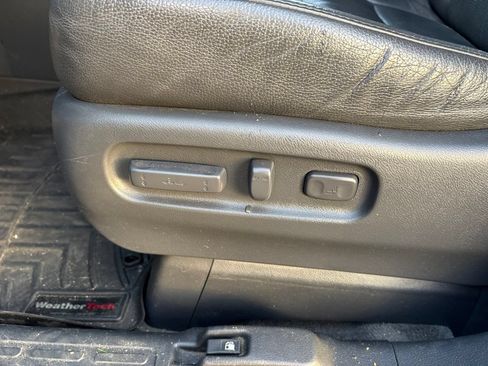 Used 2014 Honda Ridgeline SE image 17