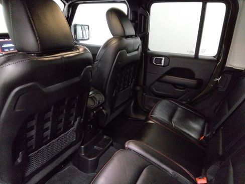 Used 2021 Jeep Wrangler Unlimited Rubicon w/ Dual Top Group image 44