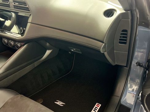 Used 2024 Nissan Z NISMO w/ Floor Mat Package image 33