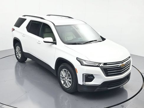Used 2023 Chevrolet Traverse LT FWD image 31