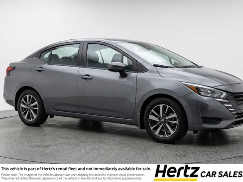 Used 2025 Nissan Versa SV FWD image 1