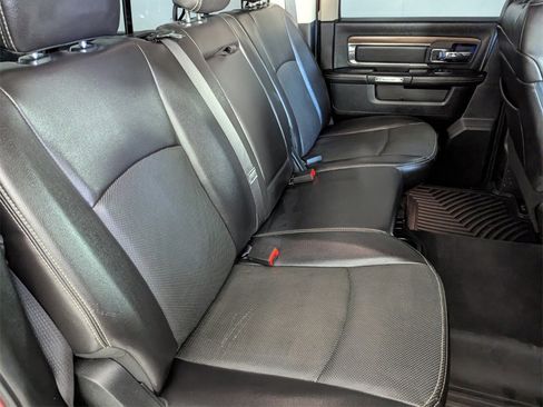 Used 2016 RAM 1500 Laramie w/ Convenience Group image 28