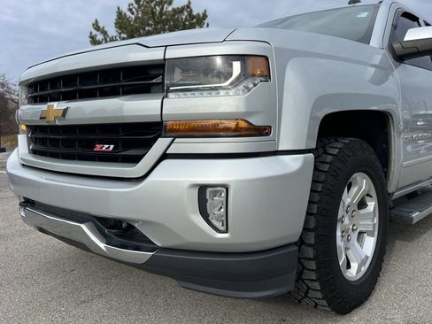 Used 2018 Chevrolet Silverado 1500 LT w/ All Star Edition image 70