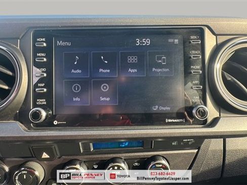 Used 2021 Toyota Tacoma TRD Sport image 14