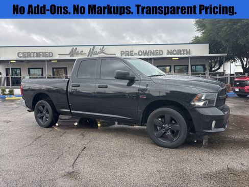 Used 2018 RAM 1500 Express w/ Black Ram 1500 Express Group AWD/4WD image 1