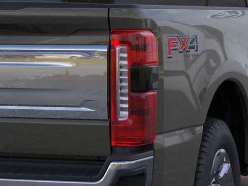 New 2026 Ford F250 King Ranch w/ Chrome Package AWD/4WD image 21
