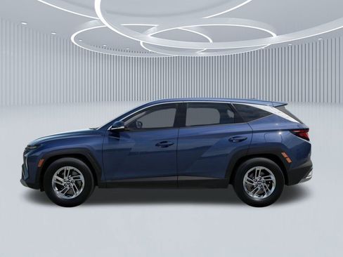 New 2026 Hyundai Tucson SE image 3