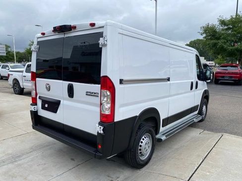 Used 2025 RAM ProMaster 2500 w/ U-Haul Equipment Group FWD image 3
