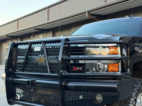 Used 2015 Chevrolet Silverado 2500 LT w/ Z71 Package, Off-Road AWD/4WD image 12