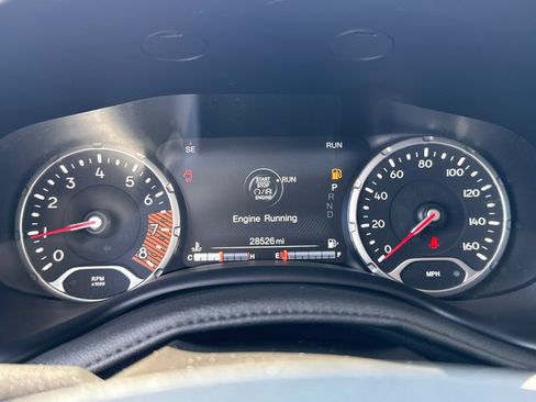 Used 2023 Jeep Renegade Trailhawk AWD/4WD image 28