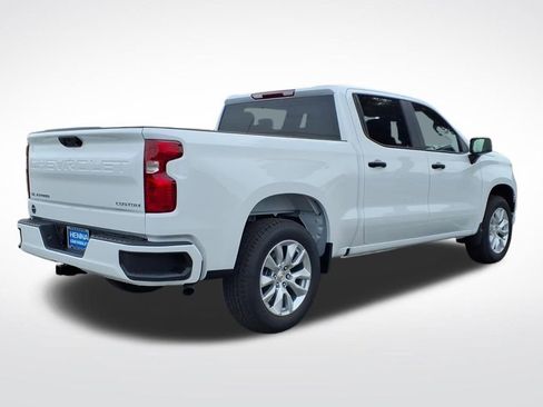 New 2026 Chevrolet Silverado 1500 Custom RWD image 3