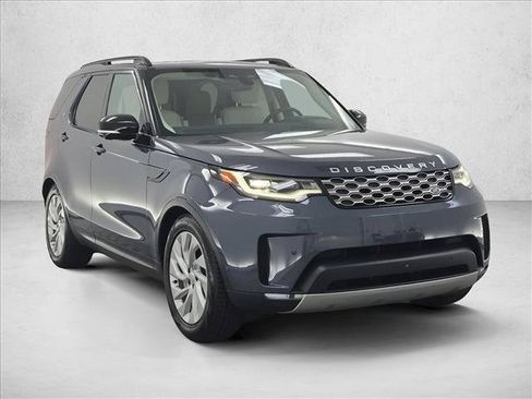 Certified 2026 Land Rover Discovery S AWD/4WD image 3
