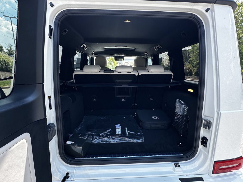 New 2027 Mercedes-Benz G 580 e image 22