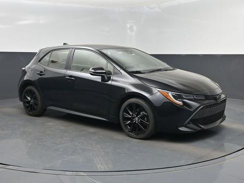 Used 2022 Toyota Corolla SE FWD image 1
