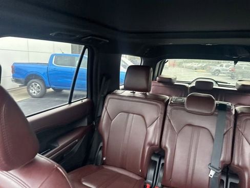 Used 2024 Ford Expedition Limited image 26