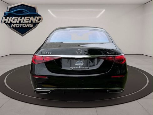 Used 2021 Mercedes-Benz S 580 4MATIC Sedan w/ AMG Line image 5
