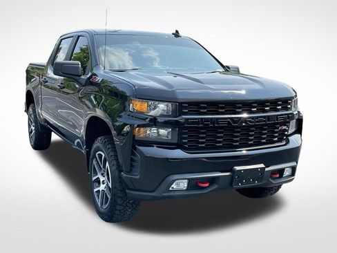 Used 2020 Chevrolet Silverado 1500 Custom Trail Boss w/ Custom Convenience Package AWD/4WD image 12