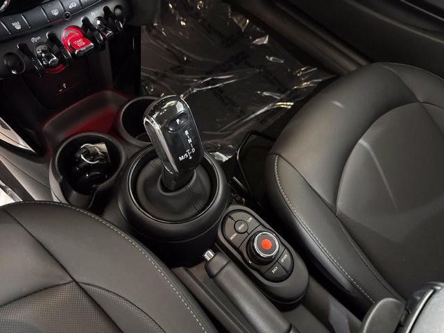 Used 2022 MINI Cooper 2-Door Hardtop FWD image 20
