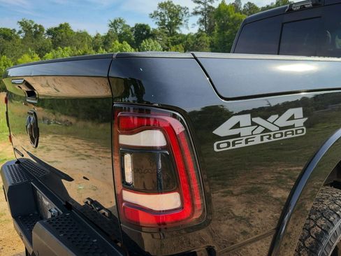 Used 2022 RAM 2500 Limited AWD/4WD image 8
