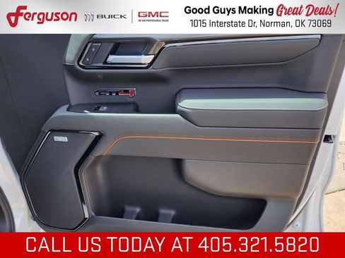 New 2026 GMC Sierra 1500 AT4 w/ AT4 Premium Package AWD/4WD image 37