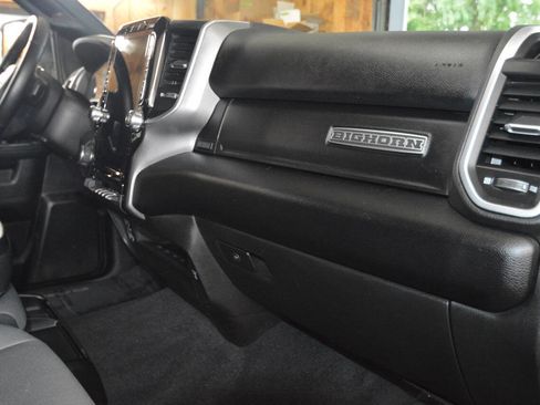 Used 2024 RAM 2500 Big Horn w/ Level 2 Equipment Group image 13