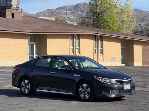 Used 2018 Kia Optima EX FWD image 3