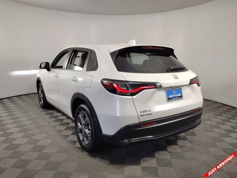 New 2026 Honda HR-V LX image 5