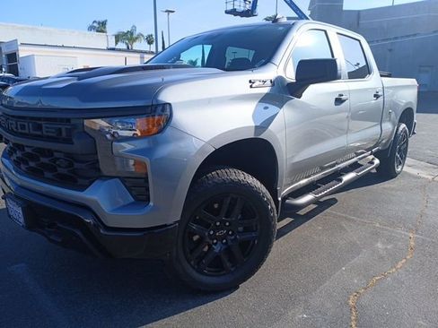 Used 2025 Chevrolet Silverado 1500 Custom Trail Boss w/ Turbomax Blackout Package image 1