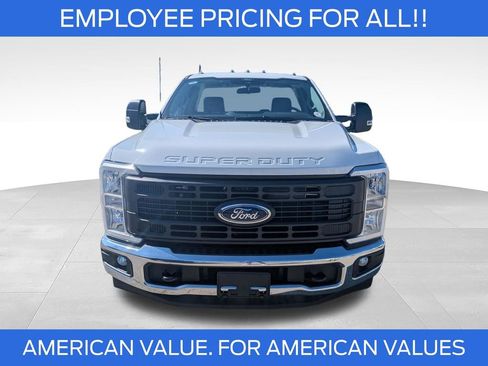 New 2026 Ford F250 XL w/ XL Driver Assist Package RWD image 1