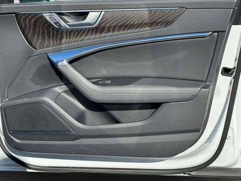 Used 2021 Audi A6 Premium Plus w/ Premium Plus Package image 27