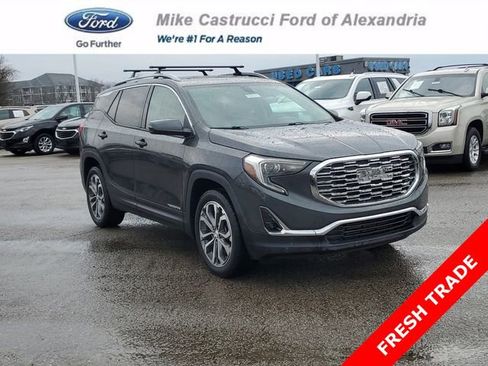Used 2019 GMC Terrain SLT w/ Preferred Package image 1