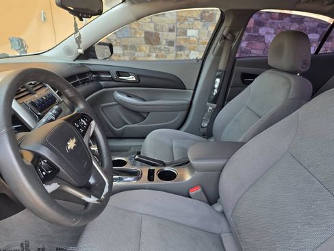 Used 2015 Chevrolet Malibu LS FWD image 12