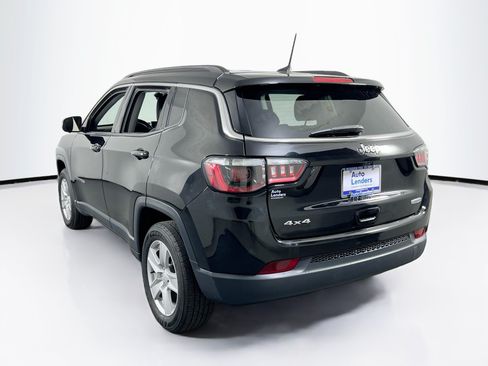 Used 2022 Jeep Compass Latitude w/ Convenience Group AWD/4WD image 7