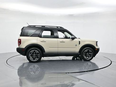 New 2025 Ford Bronco Sport Outer Banks w/ Outer Banks Tech Package+ image 3