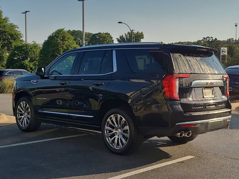 Used 2023 GMC Yukon Denali RWD image 5