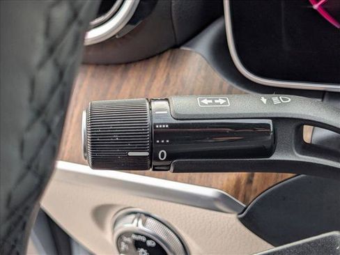 Certified 2025 Mercedes-Benz C 300 Sedan image 17