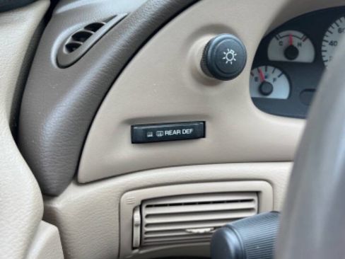 Used 1999 Ford Mustang Cobra image 23